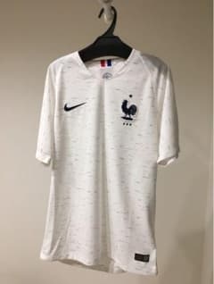 サッカーフランス代表アウェイユニフォーム2018のサムネイル