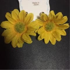 イヤリングのサムネイル