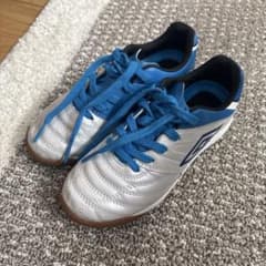19cm UMBRO フットサルシューズ トレーニングシューズのサムネイル