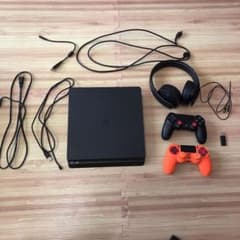 PlayStation4 プレステ4本体のサムネイル