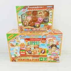 ジャムおじさんのやきたてパン工場DXデラックス なかよしパンセットDXデラックスのサムネイル