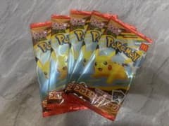 ハッピーセット ポケモンカード ピカチュウ 5パックのサムネイル