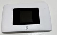 楽天 ポケットWi-Fi Pocket 2B Wi-Fiルーター　白のサムネイル