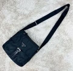 【PRADA】ナイロン ショルダーバッグ 黒のサムネイル