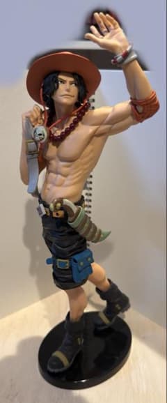 BWFC 10th エース フィギュア 02 B 原作カラー 箱あり - メルカリ