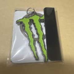 【新品未使用】モンスターエナジー　メタルキーホルダーのサムネイル