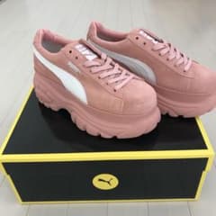 PUMA×Buffalo スエードピンク 厚底スニーカーのサムネイル