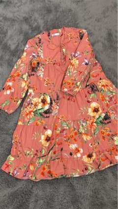 zara 花柄 ワンピース 長袖のサムネイル