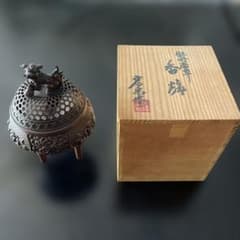 獅子彫刻付き香炉 木箱付きのサムネイル
