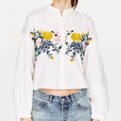 zara 刺繍ブラウスのサムネイル