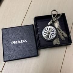PRADA キーリングのサムネイル