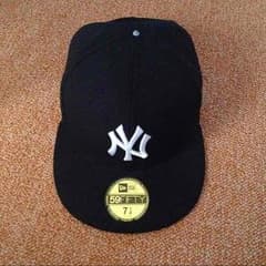 NEWERA 黒のサムネイル
