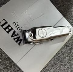 wahl コードレスバリカン フェードカット 1919 シルバー　朱色 wahl コードレスバリカン フェードカット 1919 シルバー - メルカリ