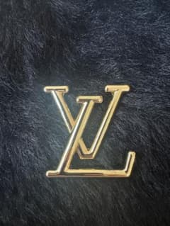 VUITTON バッチのサムネイル