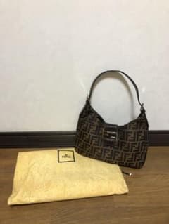 フェンディ FENDI マンマバケット セミショルダー バッグ ズッカ柄 茶のサムネイル