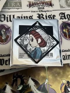 【新品未使用】第五人格 第五舞台 ステンドグラスアクリルキーホルダー 医師のサムネイル