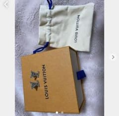 VUITTON ピアスのサムネイル