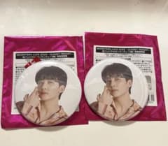 SEVENTEEN CAFE 2022 缶バッジ ジョンハン 2個セットのサムネイル