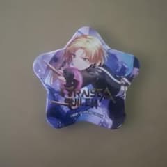 RAISE A SUILEN 星型缶バッジ - メルカリ