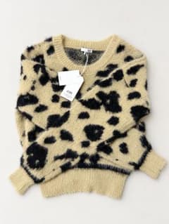 新品　GYDA ジェイダ　ニットのサムネイル
