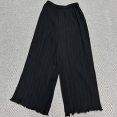 【LES LALIQUE】　プリーツワイドパンツ　体型カバー　ウエストゴムのサムネイル