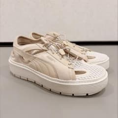 PUMA プラットフォームトレースライトミュール スニーカー サンダル 24㎝のサムネイル