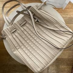 ZARA バッグのサムネイル