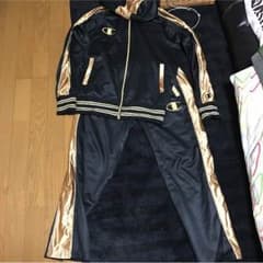 チャンピオン ジャージ黒金のサムネイル