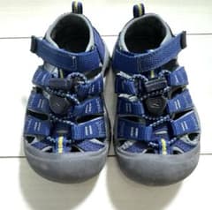 KEEN キーン　ネイビー サンダル　15cmのサムネイル