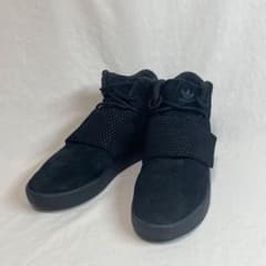 adidas Foot Locker限定品TUBULAR INVADER 26のサムネイル