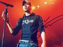 エンリケ・イグレシアス直筆サイン入り超 大型写真… エンリケ・イグレシアス直筆サイン入り超 大型写真…Enrique