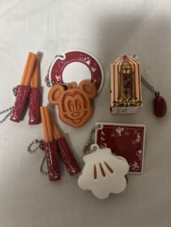 【ディズニー】 パークフード カプセルトイ ガチャガチャ　4点＋ユニバ1点のサムネイル