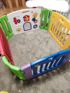 日本育児 ベビーサークルのサムネイル