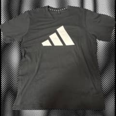 アディダス　黒Tシャツのサムネイル