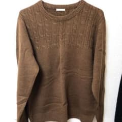 GU ニット セーターのサムネイル