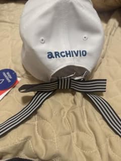ARCHIVIO キャップ リボン付き ホワイト2026エメラルドグリーンマーク ARCHIVIO キャップ リボン付き ホワイト2026今日まで出品 - メルカリ