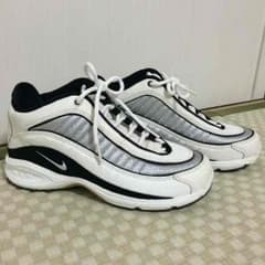 ナイキ✩ スニーカーのサムネイル