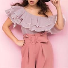 ワンショルトップス 新品未使用タグ付き！！のサムネイル