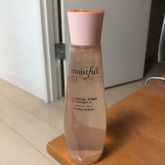 化粧水のサムネイル