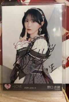 野口衣織 生写真 直筆 レコ大衣装 年末歌番組 - メルカリ