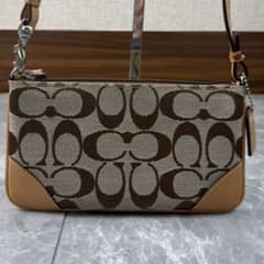 未使用級♡コーチ coach シグネイチャー バッグ ポーチ 総柄 タグ 