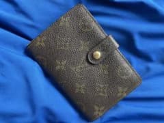 LOUIS VUITTON モノグラム ヴィエノワ がま口 財布