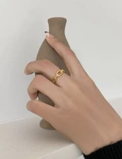 【新品】ゴールドリング 韓国アクセサリーのサムネイル