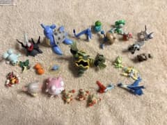 【当時物】ポケモン フィギュア まとめ売り ガチャガチャのサムネイル