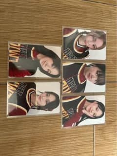 TWICE 一万円特典トレカのサムネイル