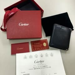 カルティエ二つ折り財布のサムネイル