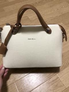 ショルダーバックのサムネイル