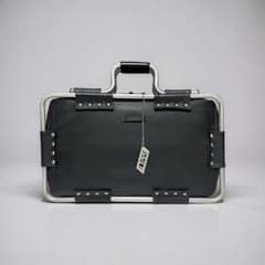 希少 ジャン・ポール・ゴルチエ メタルフレーム ビジネスバッグ