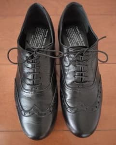 TRAVEL SHOES by chausserショセウィングチップ 37 黒のサムネイル