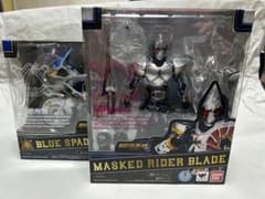 【希少・未開封】フィギュアーツ 仮面ライダーブレイド＆ブルースペイダー セット 希少・未開封】フィギュアーツ 仮面ライダーブレイド＆ブルー